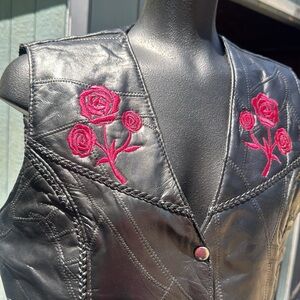 NWT Leather Vest With embroidered Roses & Lots of Extra details motorcycle sz L
